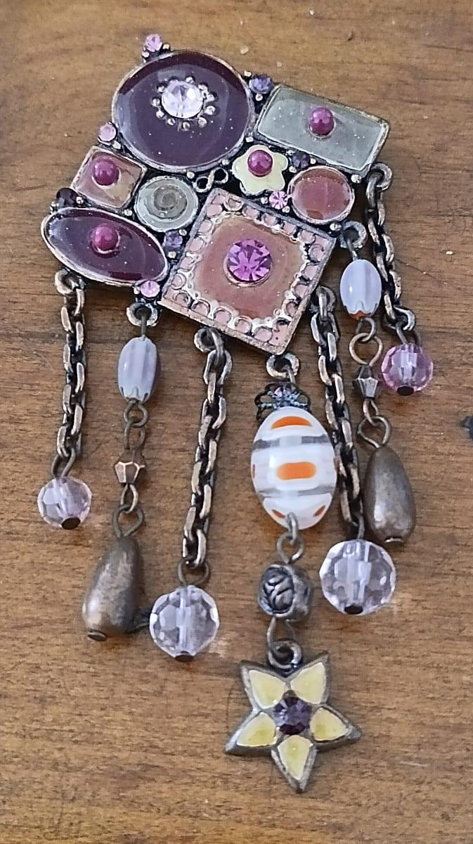 Pendentif en émaux