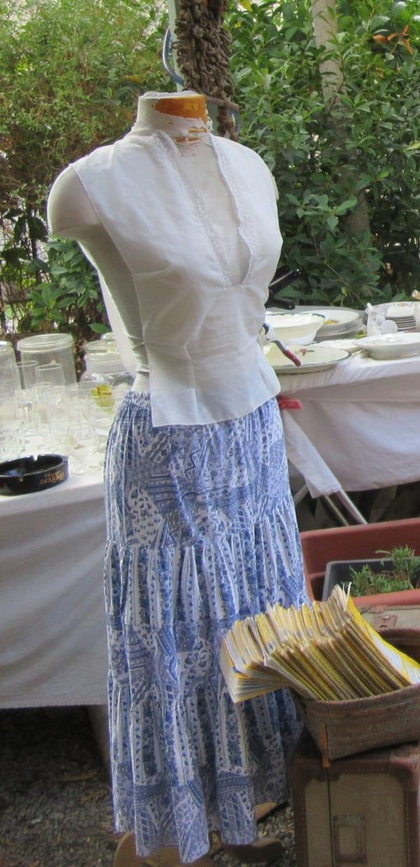 Textiles anciens — nappes, dentelles et tissus vintage